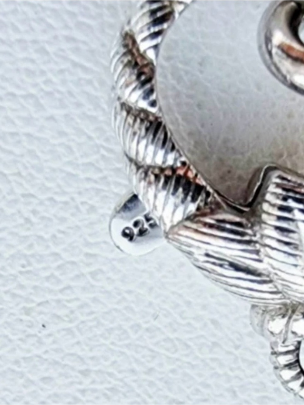 Judith Ripka 925 Sterling Two-Tone Fleur-de-Lis Charm Bracelet 8” 29g CZ - Picture 4 of 15